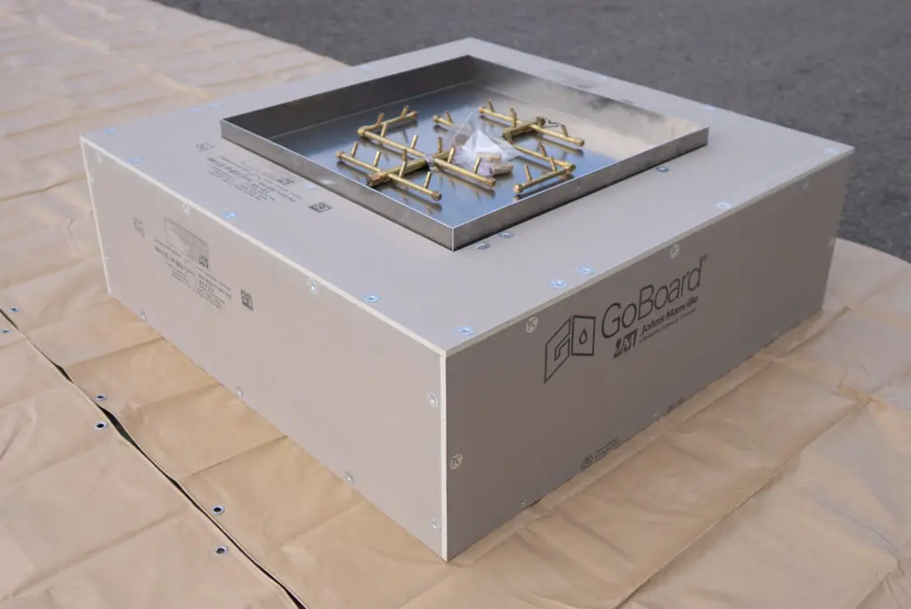 RTF, Square Ready to finish kit with Goboard from Montana Fire Pits