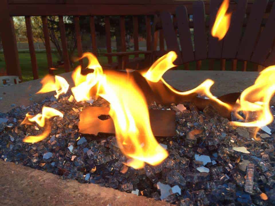 4 Advantages Of Using Fire Glass In Your Gas Fire Pit Montana