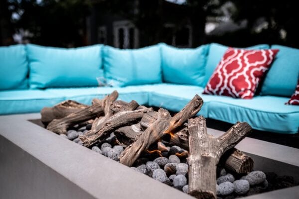 Driftwood Linear Log Set for Rectangular Fire Pits - Image 5
