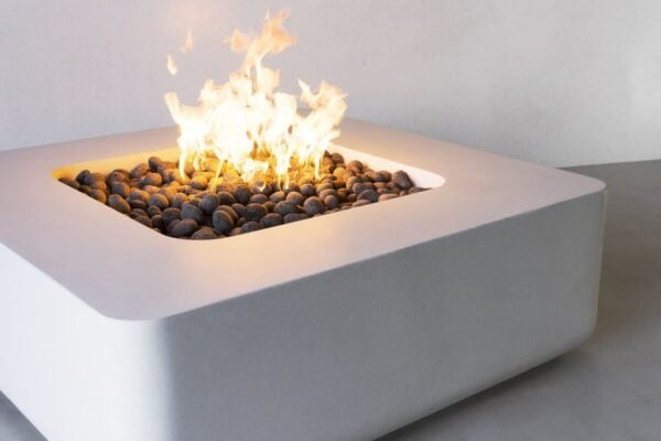 Cubo Rounded Concrete Fire Table - Image 6