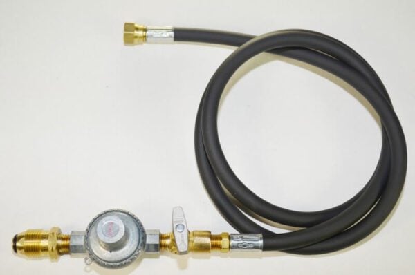 COM3 - High Pressure 20 psi PRESET propane regulator, a POL propane tank fitting, a fine adjustment NEEDLE VALVE, and a 1/4"ID UL approved hose.